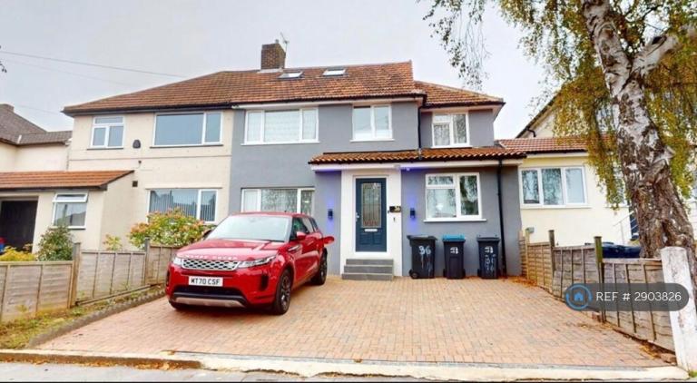 5 bedroom house in Wolsey Crescent, Croydon, CR0 (5 bed) (#2903826)