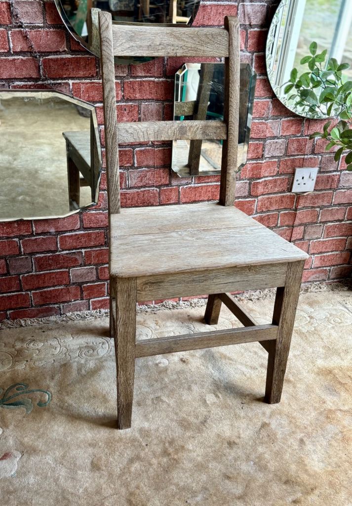 1x Antique Welsh Oak country Farmhouse chair,Restored.