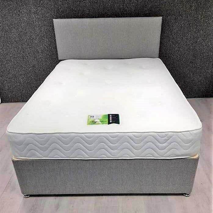 🅱💝double and single base with mattress and headboard ❣