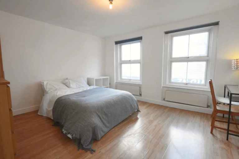 🌟 COMFORTABLE DOUBLE ROOM IN SEVEN SISTERS ⭐