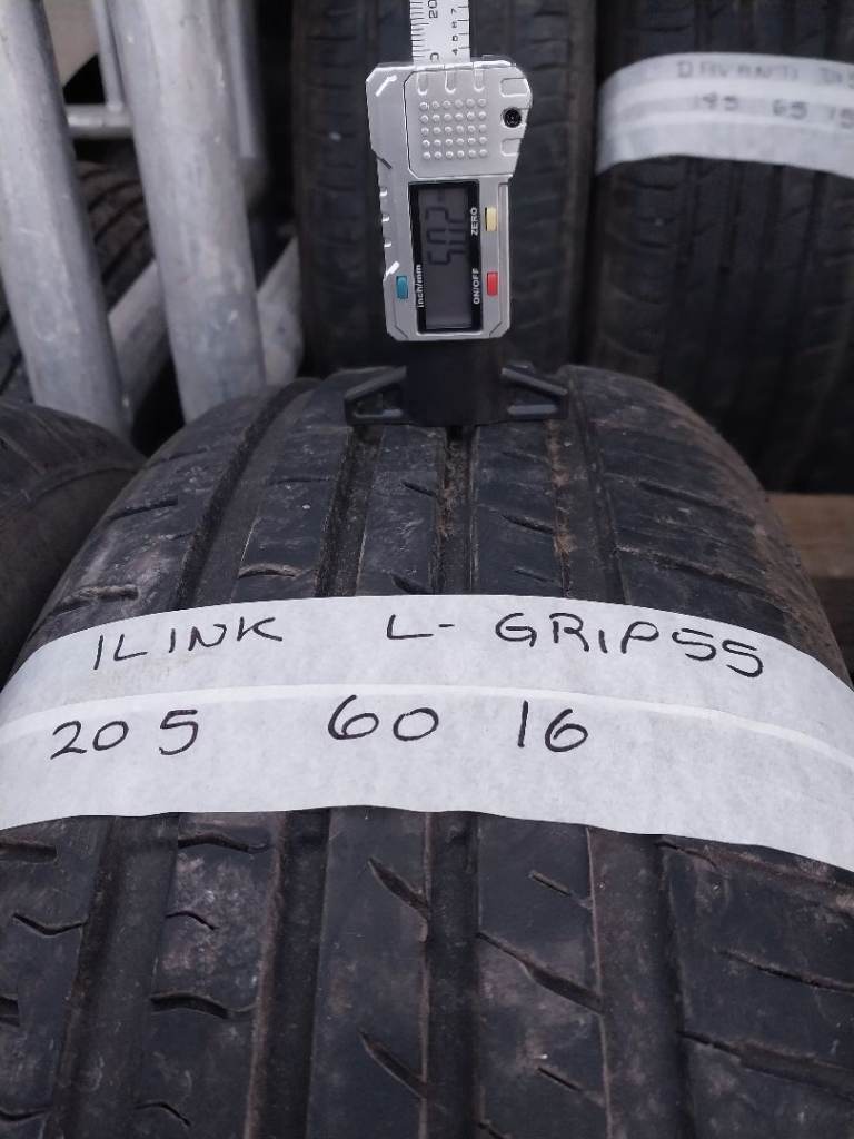 Part worn tyres ILink 205 60 16 - set of 2