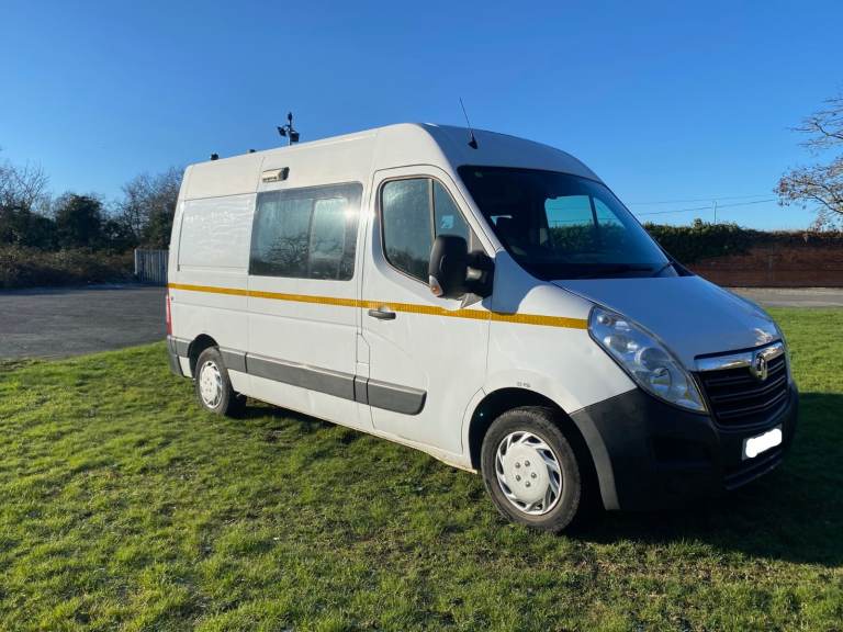 2018 68 Vauxhall Movano Welfare Van Crew Cab 6 seat ideal Camper van NO VAT 1 Owner Ford Transit 