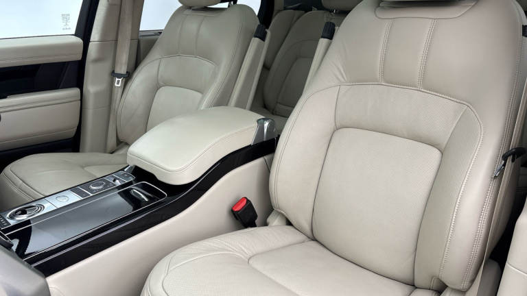 2020 Land Rover Range Rover 5.0 P525 V8 GPF Autobiography SUV 5dr Petrol Auto 4WD Euro 6 (s/s) (5...