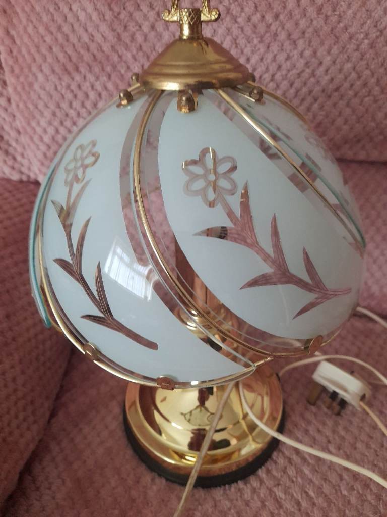 decorative touch table lamp