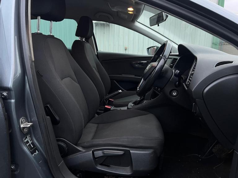 2016 SEAT Leon 1.6 TDI 110 SE Dynamic Technology 5dr DSG HATCHBACK Diesel Automatic