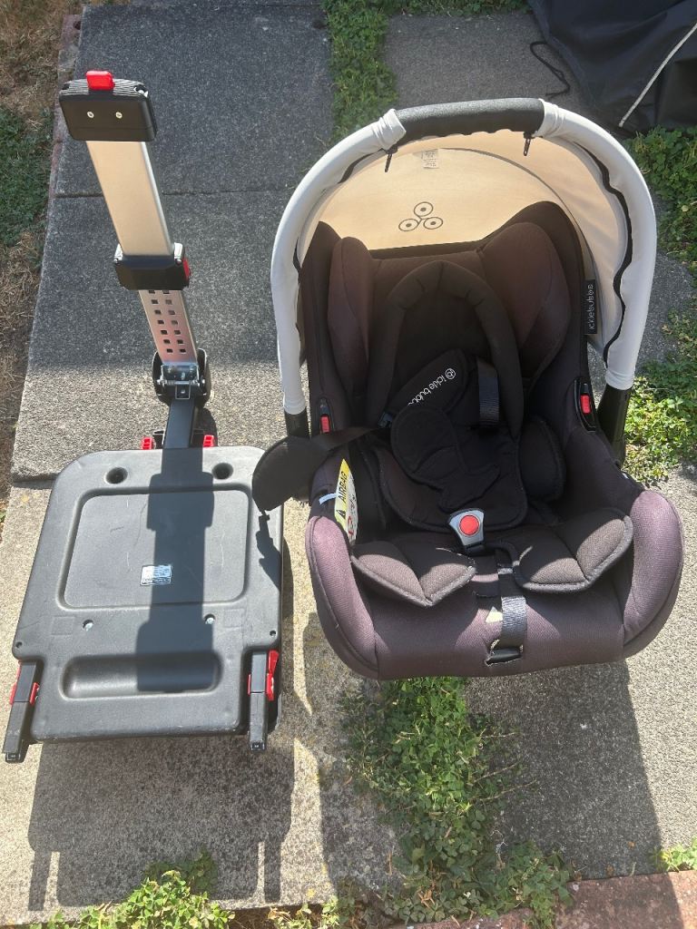 The Astral Group 0+ car seat from Ickle Bubba & Ickle Bubba Galaxy ISOFIX Base