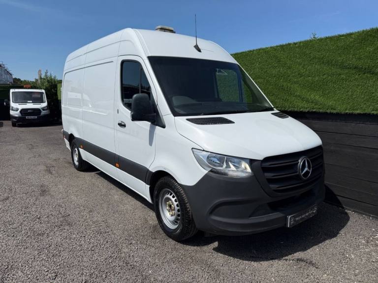 2021 Mercedes-Benz Sprinter 3.5t H2 Progressive Van PANEL VAN DIESEL Manual