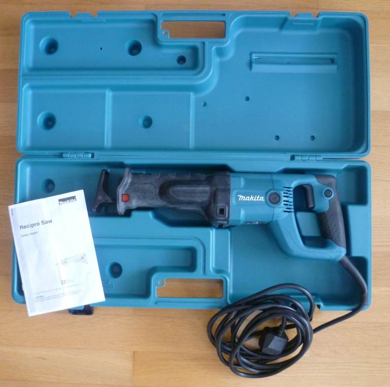 Makita Reciprocating Saw in Case – Excellent Condition