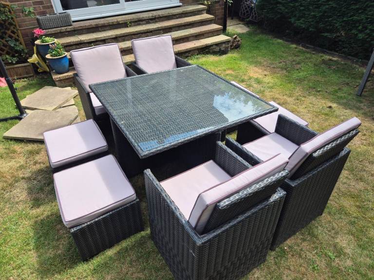 Rattan Garden 8 seater Dining Set with Glass top Table and Cushions, delivery available 