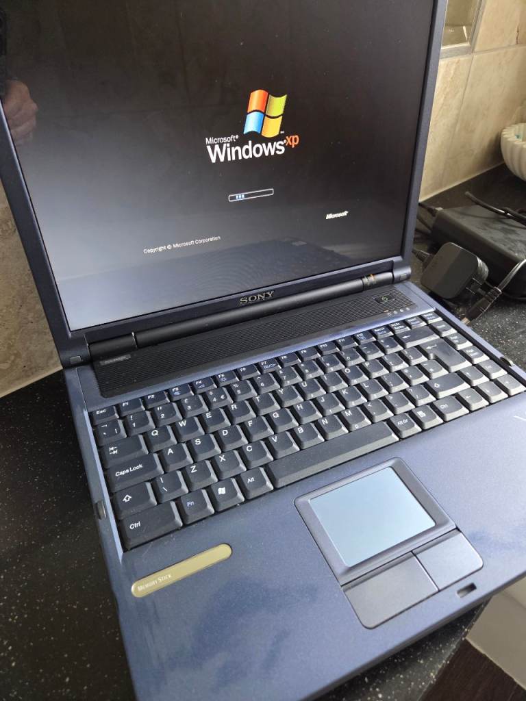 Laptop Sony Viao PCG-9L1M