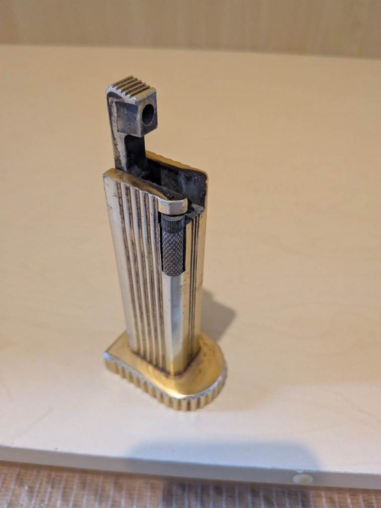 KEMFLO Vintage Gold and Silver Tone Table Lighter – Fair Condition