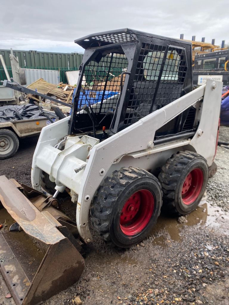 Bobcat skid steer 375