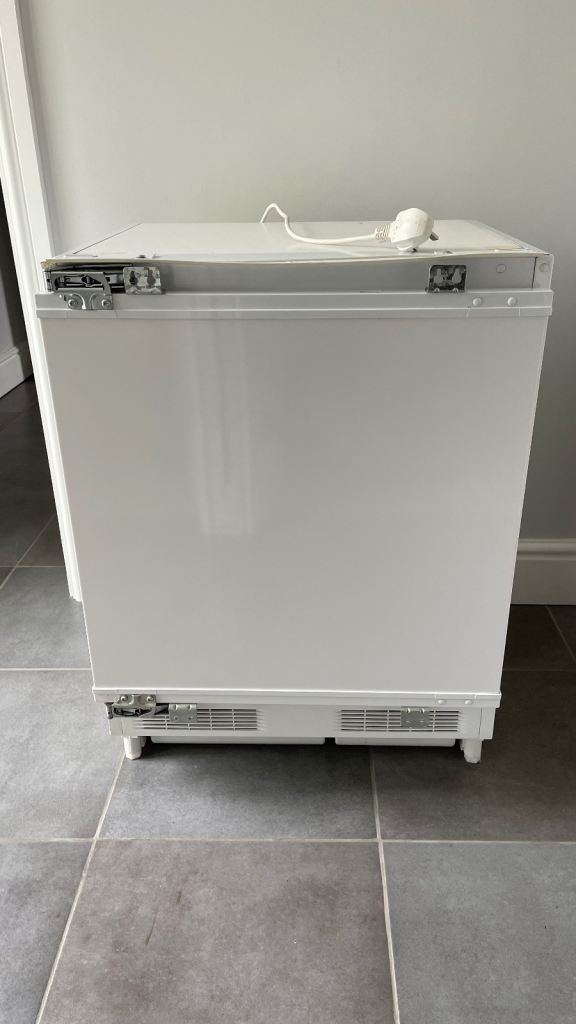 Integrated Fridge 600mm Under Counter Fridge 