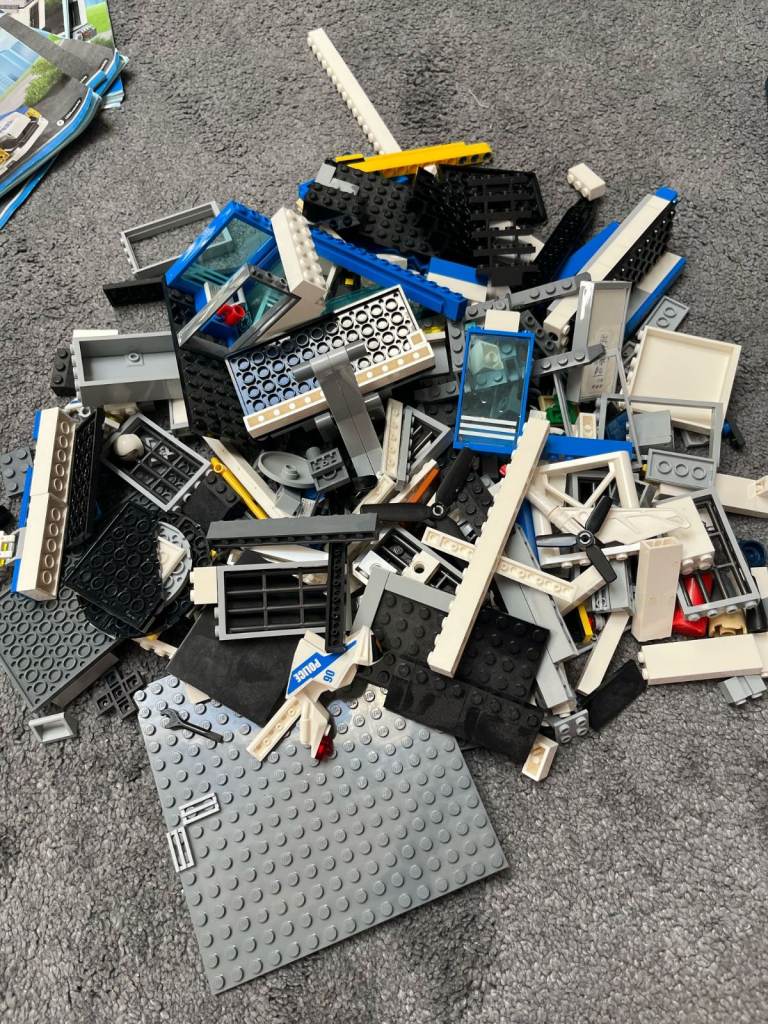 LEGO City Police Job Lot – Mixed Bundles, Vehicles, Minifigures & Building Parts