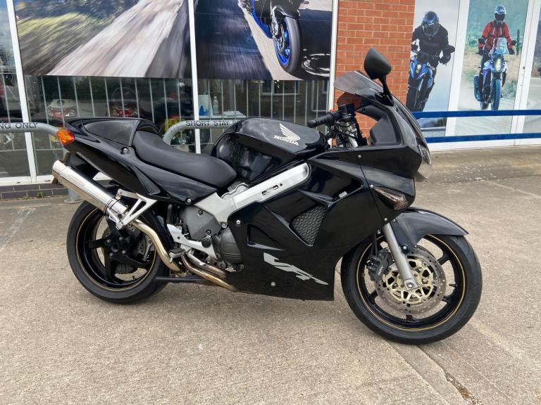 HONDA VFR 800, FULL S/S EXHAUST, FANTASTIC CONDITION