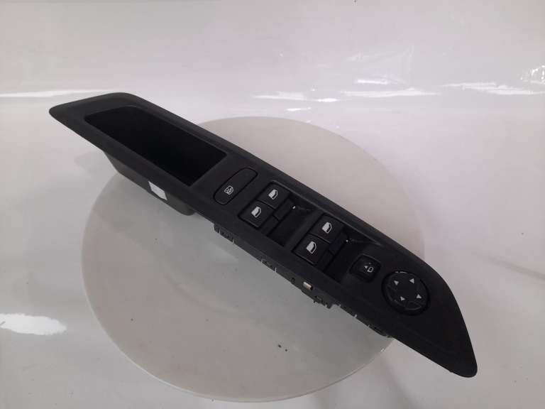Citroen C4 X Electric Window Switch 2022-2025 4 Door Saloon 98349233zd