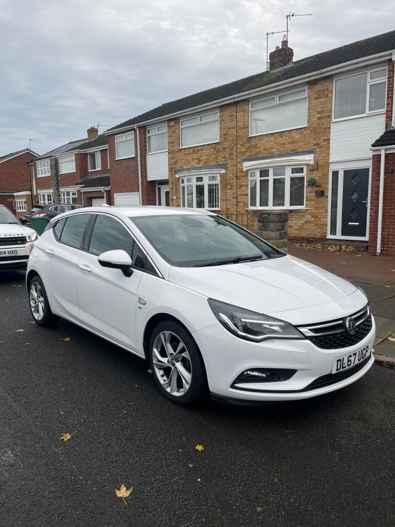 Vauxhall, ASTRA, Hatchback, 2017, Manual, 1598 (cc), 5 doors