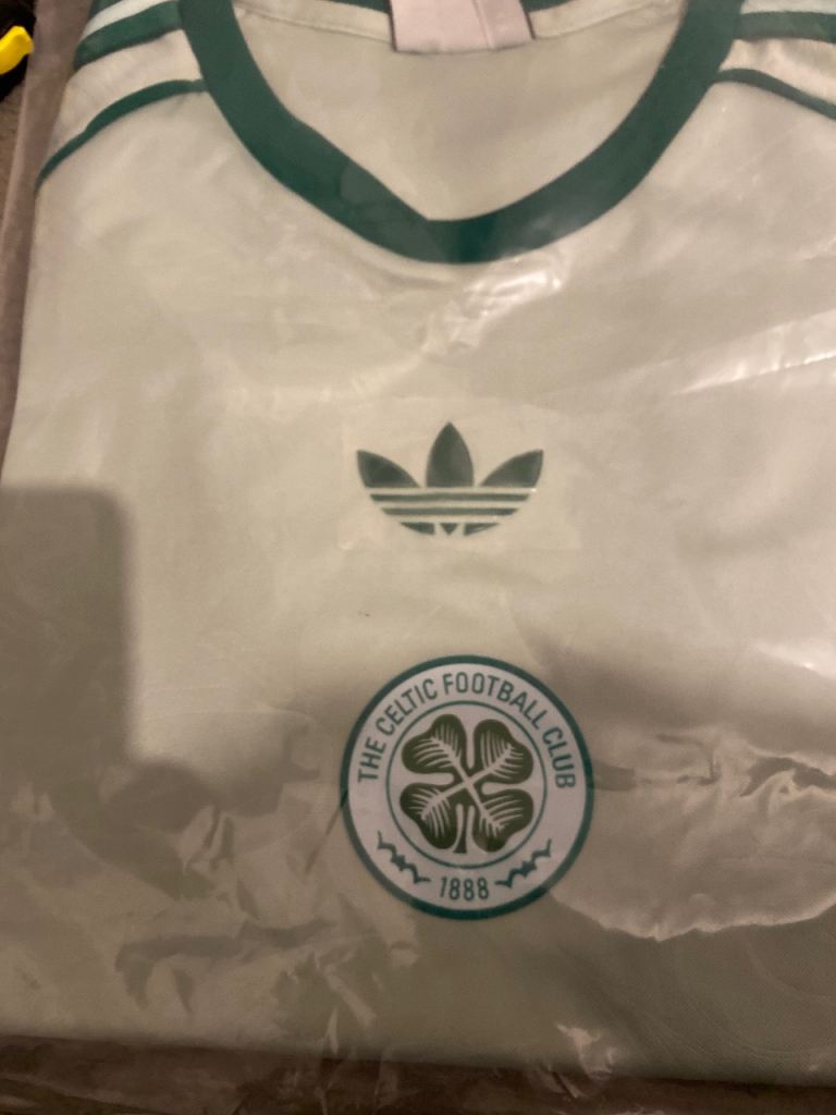 4 brand new Celtic football t shirts size Medium Men’s 