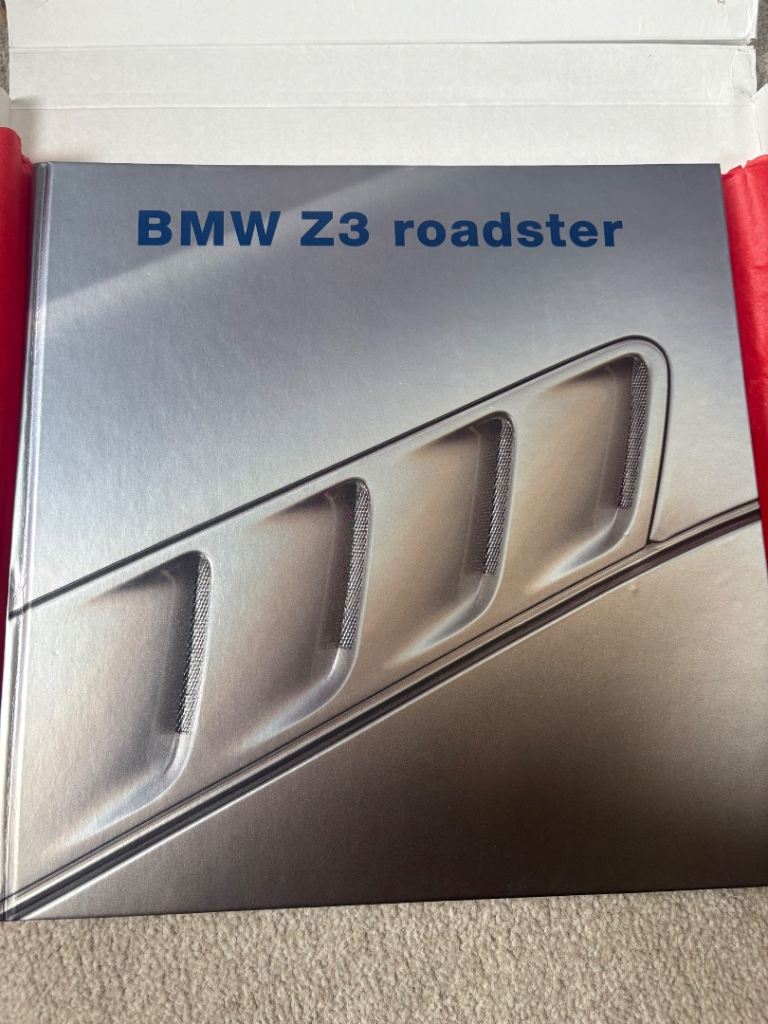 This is a lovely BMW Z3 Roadster book