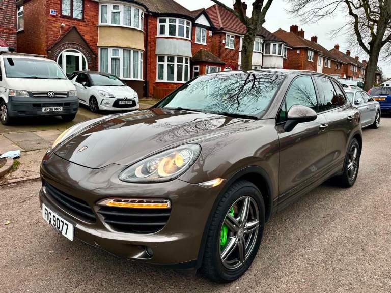 Porsche, CAYENNE, Estate, 2010, Semi-Auto, 2967 (cc), 5 doors