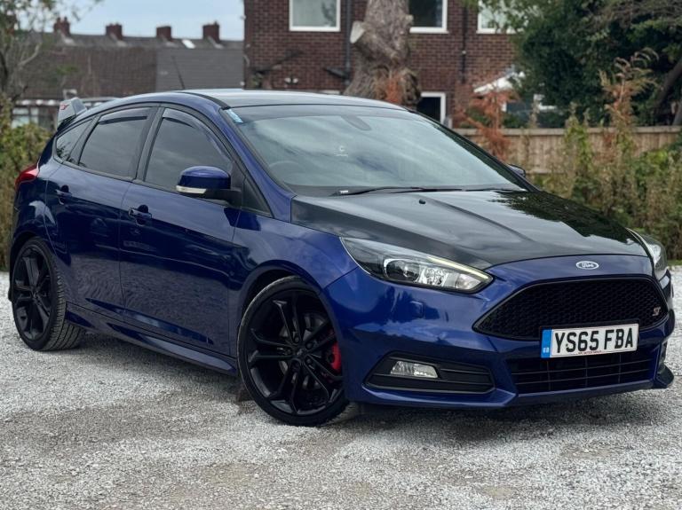2015 Ford Focus 2.0 TDCi ST-3 Euro 6 (s/s) 5dr HATCHBACK Diesel Manual