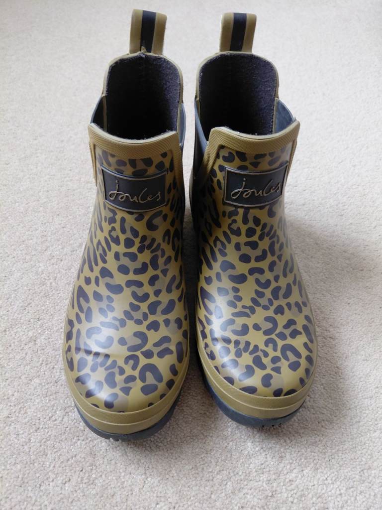 image for Joules boots size 4