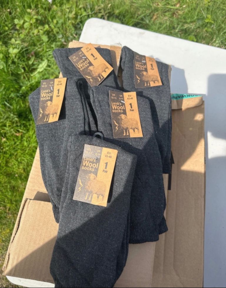 X5 pairs of lambs wool socks 