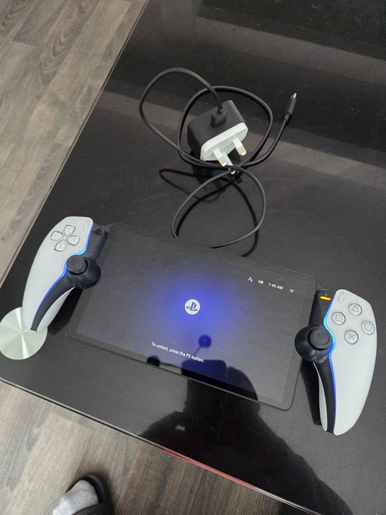 Sony PlayStation Portal Remote Player CFI-Y1016 - As New
