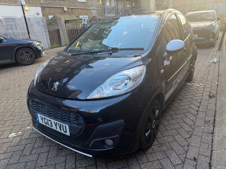 Peugeot, 107, Hatchback, 2013, Manual, 998 (cc), 5 doors