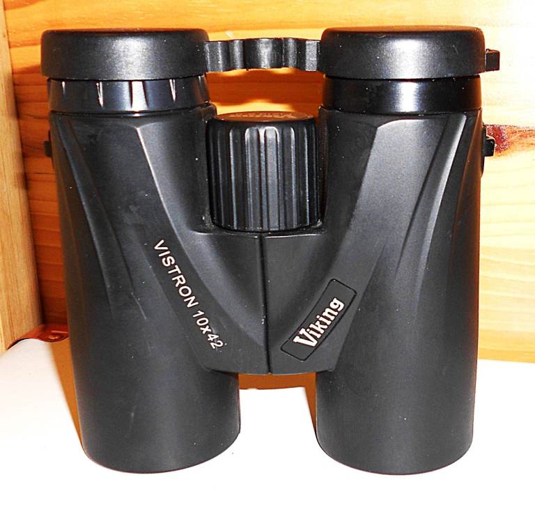 VIKING Vistron 10 x 42 [Nitrogen-filled] Binoculars