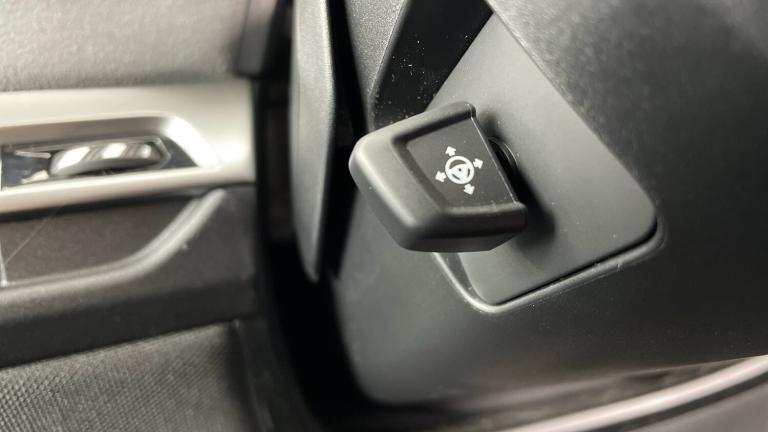 2025 BMW iX 300kW xDrive45 M Sport 101kWh 5dr Auto Electric Estate Estate Electric Automatic