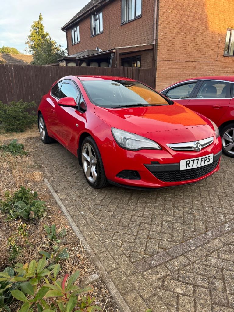 Vauxhall, ASTRA GTC, 2013, Manual, 1364 (cc)