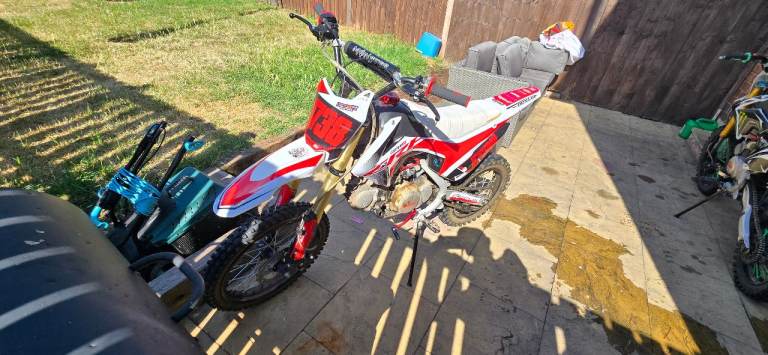 Moto madness pit bike