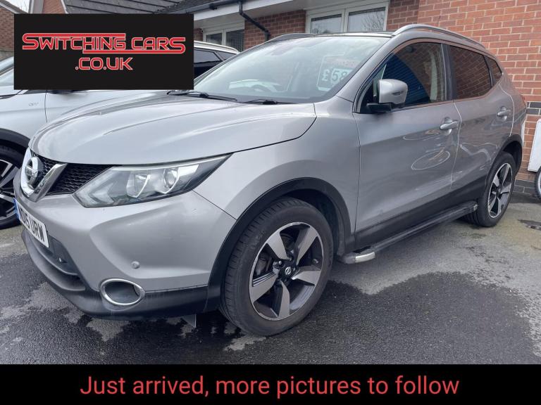 2015 Nissan Qashqai 1.5 dCi N-Tec+ 5dr HATCHBACK DIESEL Manual