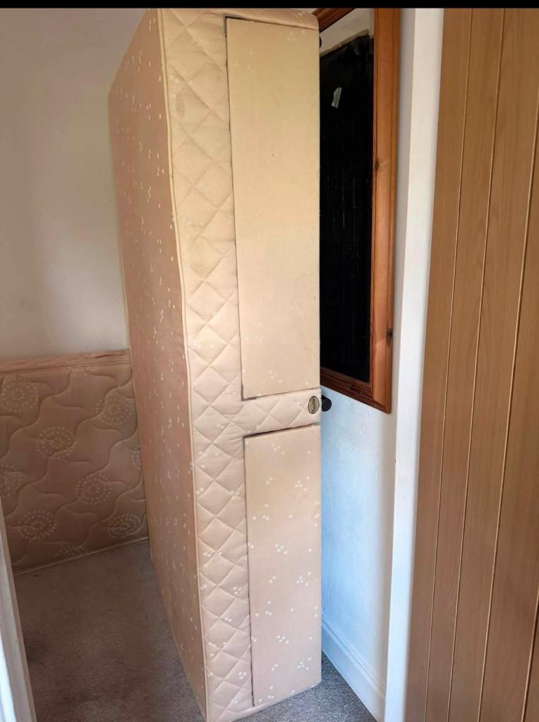 Single Divan Bed with mattress and headboard 