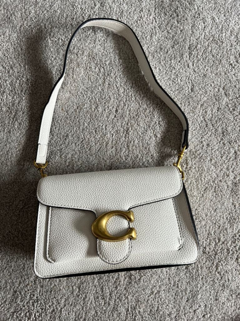 Coach Pillow Tabby Shoulder Bag 26 - White Leather