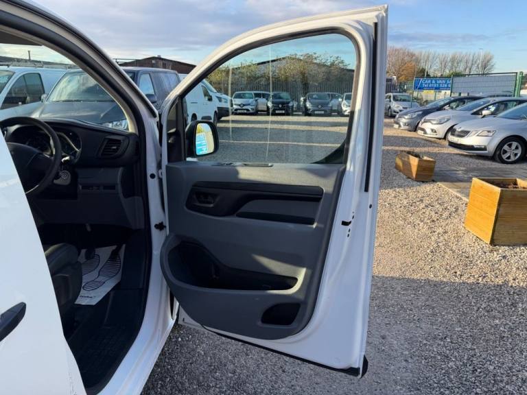 2021 Peugeot Expert 1.5 BlueHDi 1000 Professional Standard Panel Van 6dr Diesel Manual MWB Euro P...