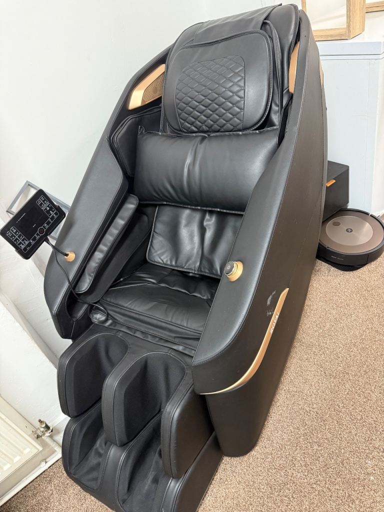 ROTAI Full Body Massage Chair Zero Gravity & Heat – Fully Working