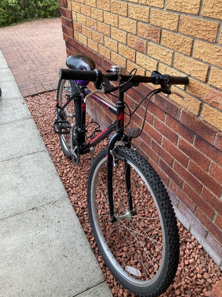 Specialized Hardrock Mountain Bike – Black, Good Condition