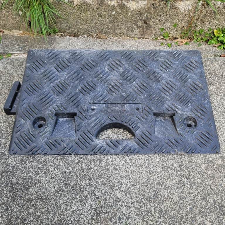 Heavy Duty Black Kerb Ramp