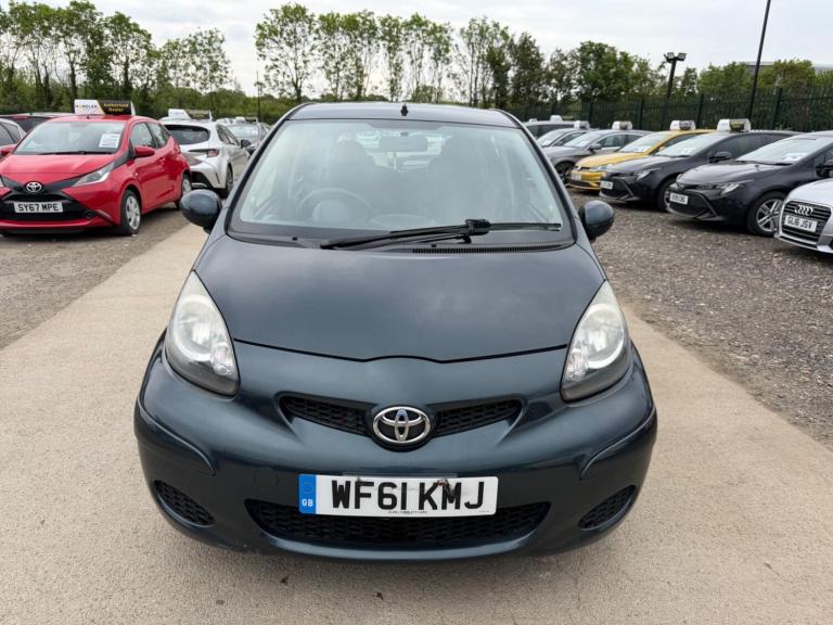 2011 Toyota AYGO 1.0 VVT-i Ice 5dr HATCHBACK PETROL Manual