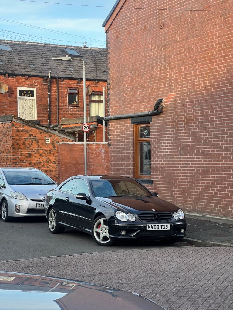 Mercedes-Benz, CLK, Coupe, 2009, Semi-Auto, 2148 (cc), 2 doors