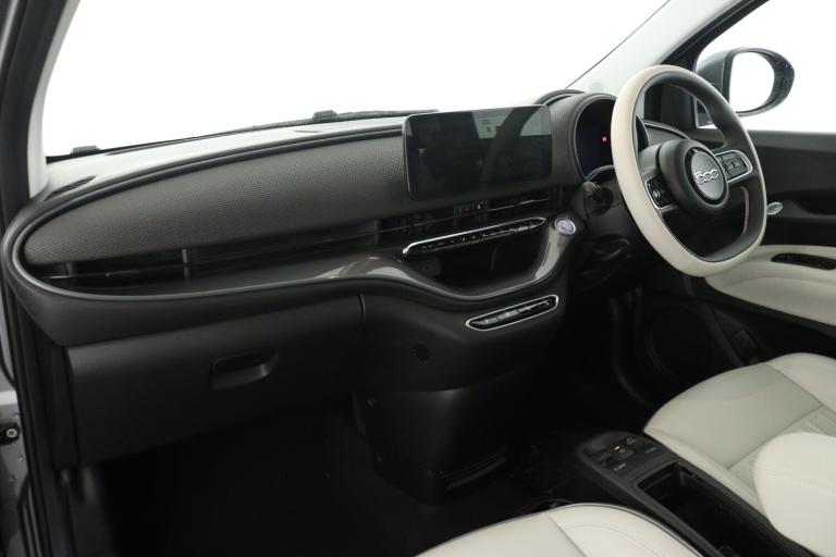 2021 Fiat 500 87kW La Prima 42kWh 3dr Auto Hatchback Electric Automatic