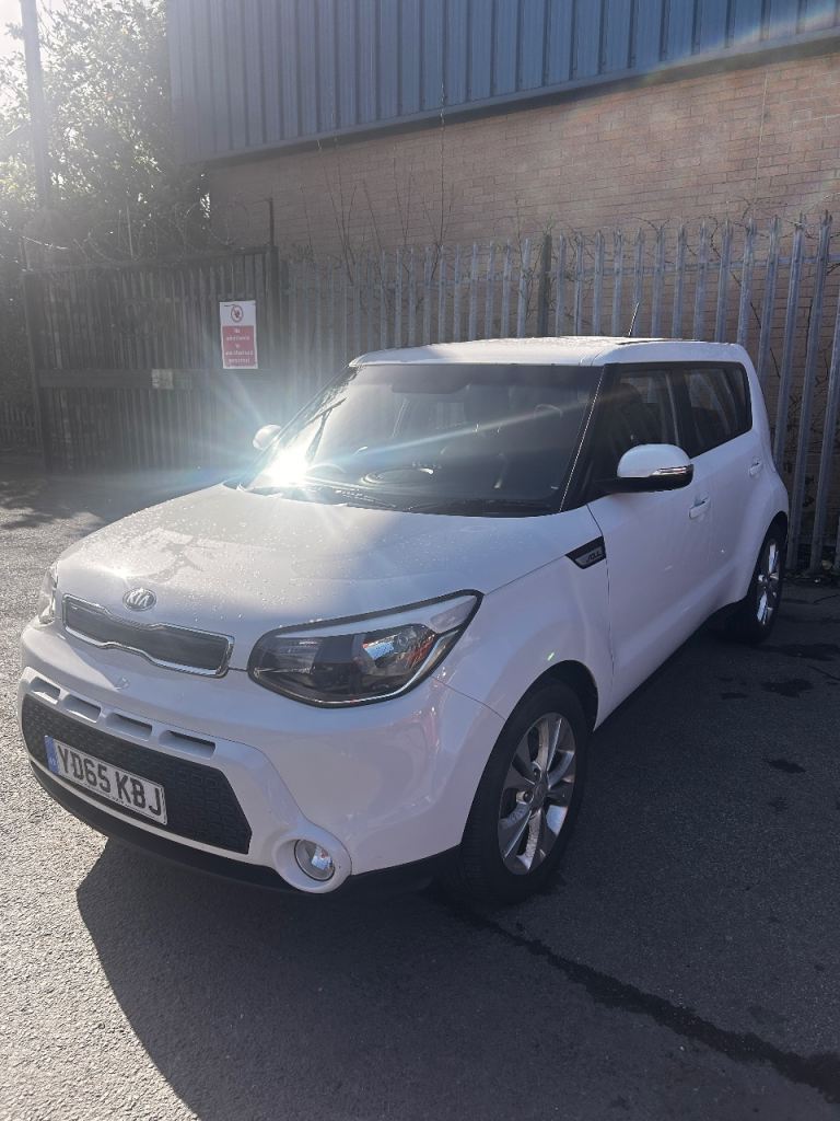 Kia, SOUL, Hatchback, 2015, Manual, 1582 (cc), 5 doors