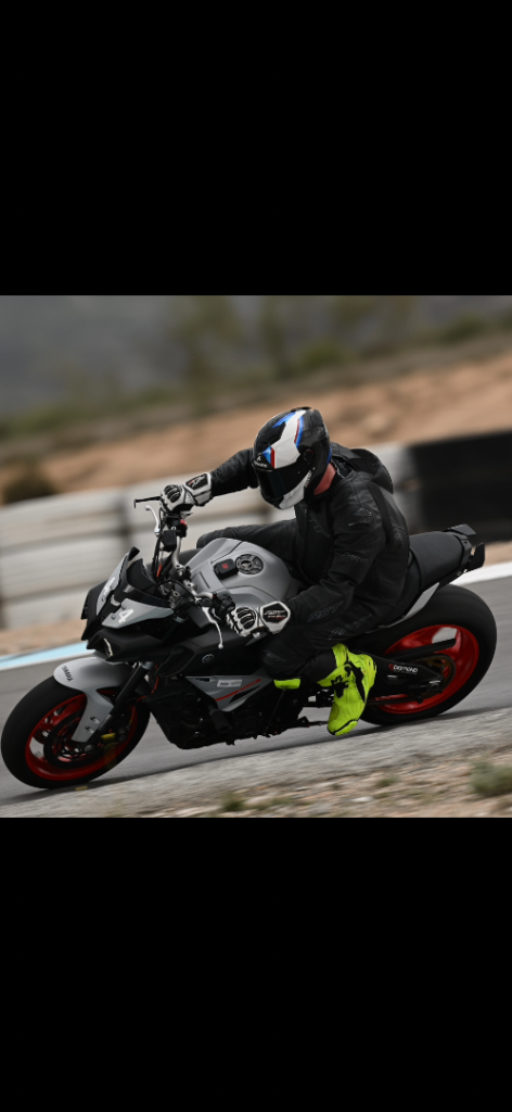 Yamaha MT10 best colour combo 