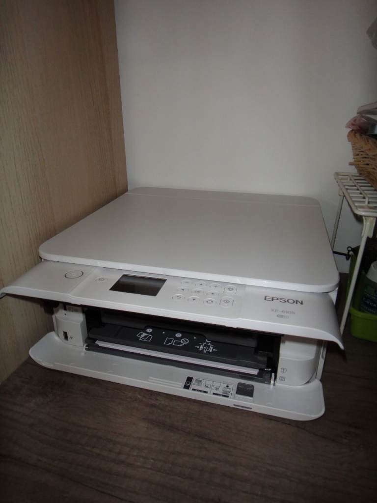 EPSON EXPRESSION XP-6105 Wireless Inkjet Printer (Scans & Copies) - WINCHBURGH