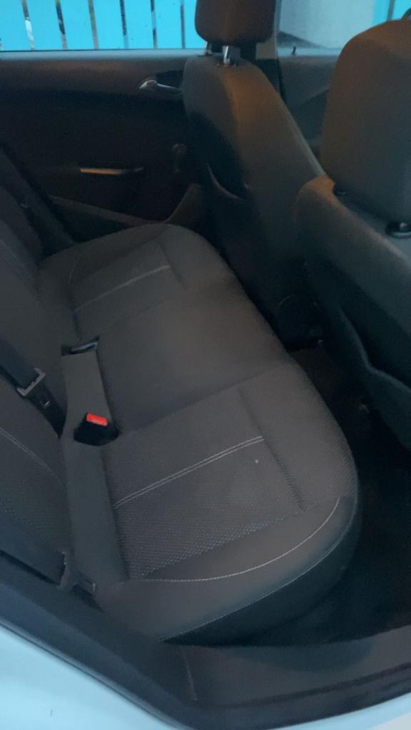 Vauxhall, ASTRA, Hatchback, 2013, Manual, 1686 (cc), 5 doors