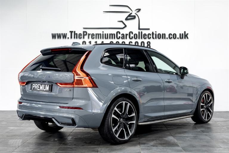 2022 Volvo XC60 2.0 B4D R DESIGN Pro 5dr AWD Geartronic ESTATE DIESEL Automatic