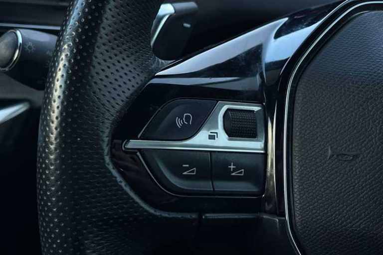 2021 Peugeot 3008 1.2 PureTech GT 5dr EAT8 HATCHBACK PETROL Automatic