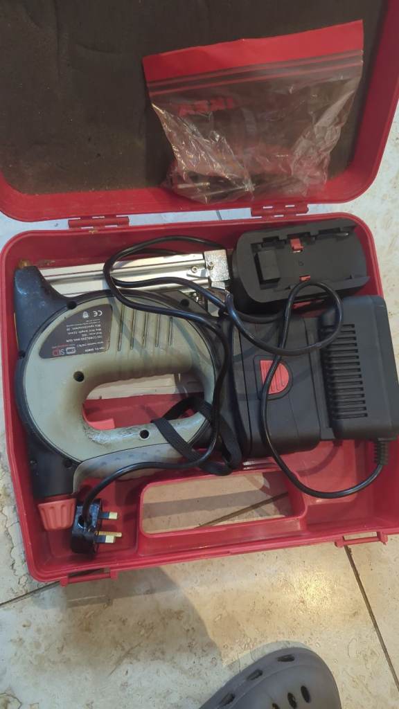 Free 0ld cordless nail gun